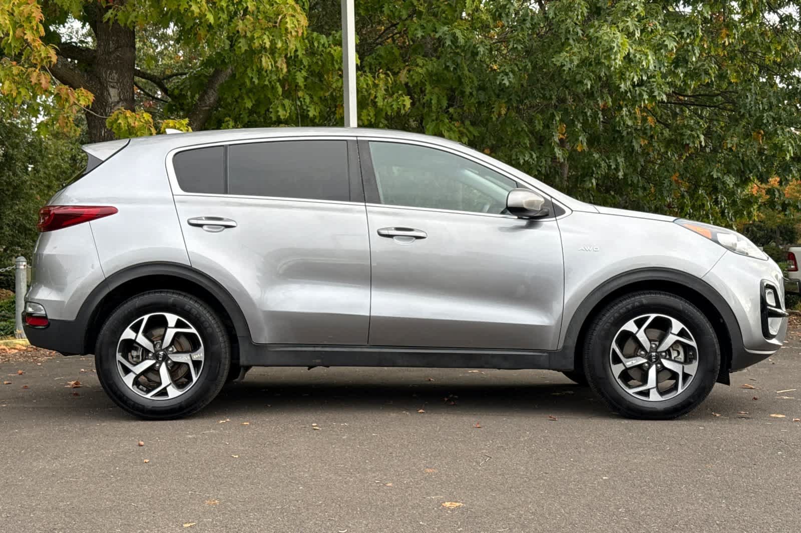 Used 2021 Kia Sportage LX AWD/4WD image 8