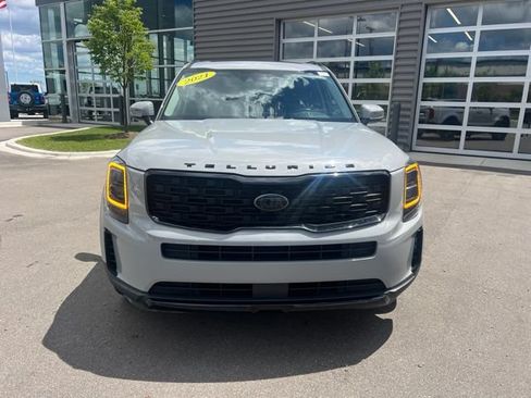 Used 2021 Kia Telluride EX w/ EX Premium Package AWD/4WD image 2