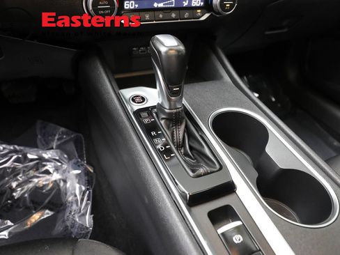Used 2019 Nissan Altima 2.5 SV FWD image 13