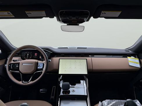 New 2026 Land Rover Range Rover Sport Dynamic SE AWD/4WD image 12