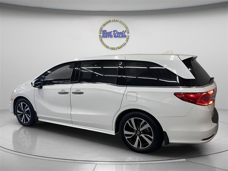 Used 2018 Honda Odyssey Elite image 2