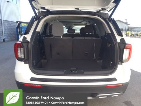 New 2025 Ford Explorer Active w/ Active Comfort Package image 27