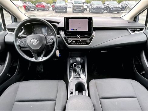 Used 2024 Toyota Corolla LE FWD image 21