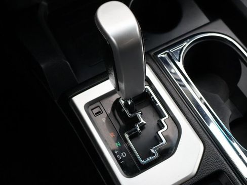 Used 2017 Toyota Tundra SR5 w/ TRD Off Road Package AWD/4WD image 17