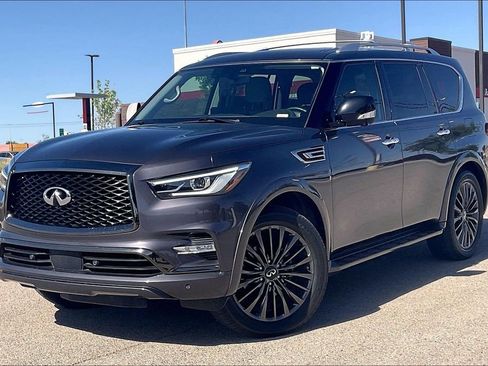 Used 2022 INFINITI QX80 Premium Select w/ Cargo Package AWD/4WD image 2