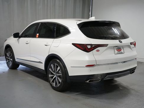 Used 2025 Acura MDX w/ Technology Package image 6