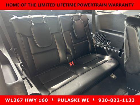 Used 2023 Ford Explorer XLT w/ Equipment Group 202A AWD/4WD image 6