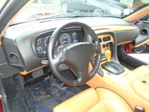 Used 2001 Aston Martin DB7 Vantage image 12