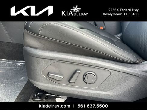 New 2026 Kia Sportage EX image 19