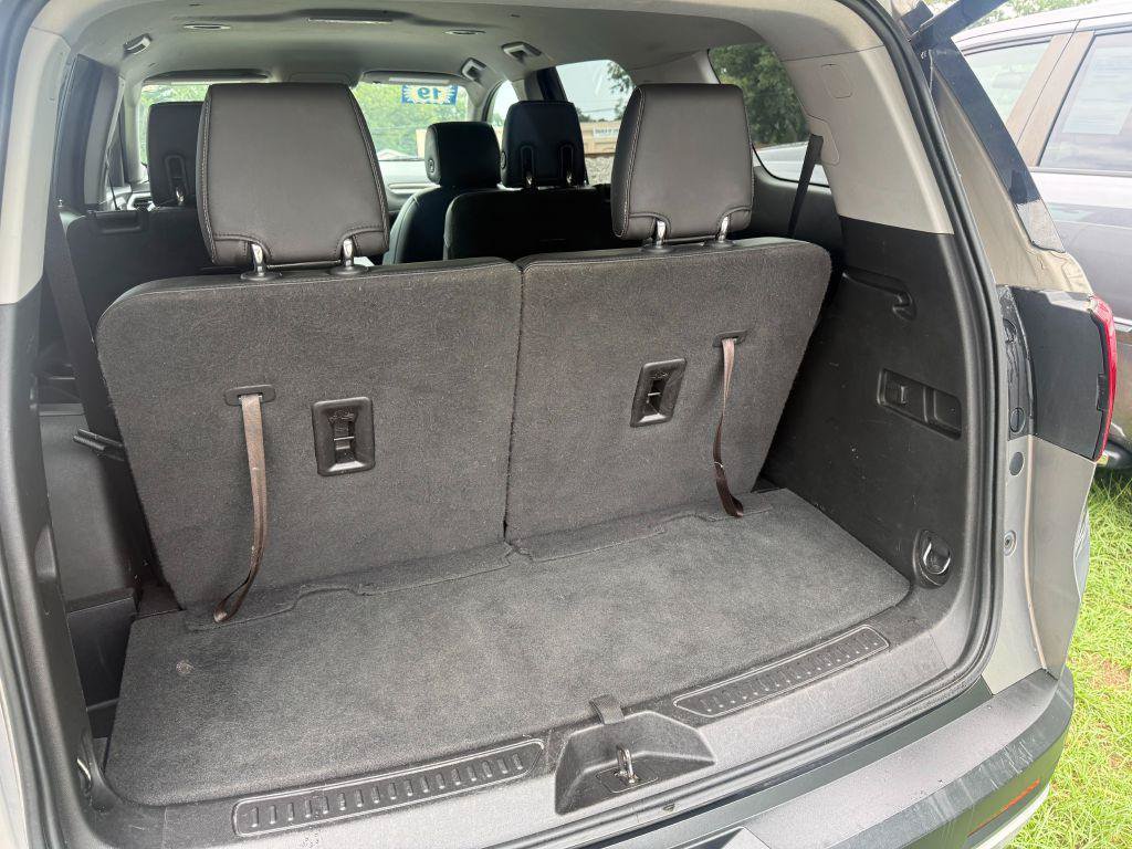 Used 2019 GMC Acadia SLT FWD image 30