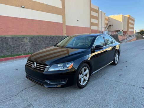 Used 2012 Volkswagen Passat 2.5 SE image 6