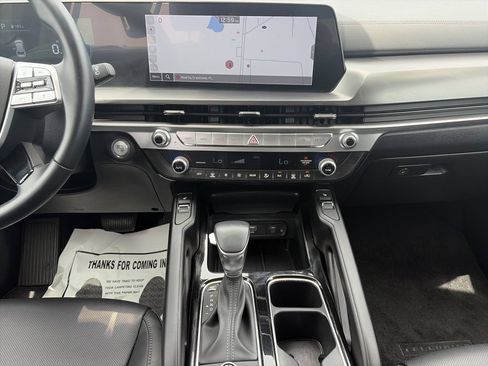Used 2025 Kia Telluride S FWD image 15