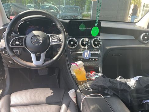 Certified 2022 Mercedes-Benz GLC 300 image 10