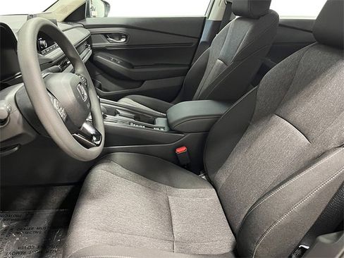 New 2025 Honda Accord SE image 11