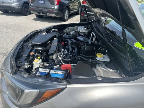 Used 2019 Subaru Outback 2.5i Limited AWD/4WD image 12