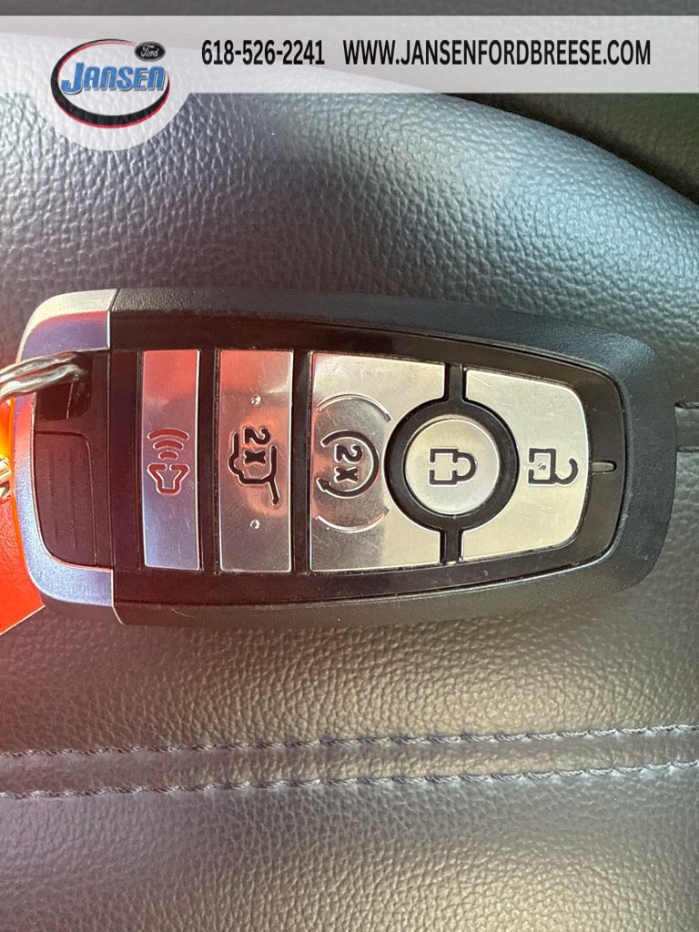 Used 2024 Ford Edge SEL w/ Convenience Package AWD/4WD image 32