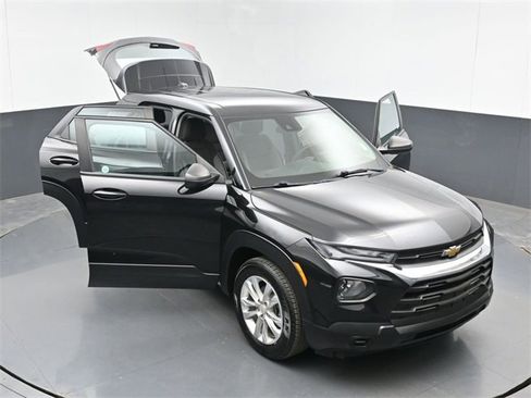Used 2022 Chevrolet TrailBlazer LS image 47