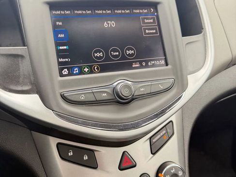 Used 2020 Chevrolet Sonic LT image 19