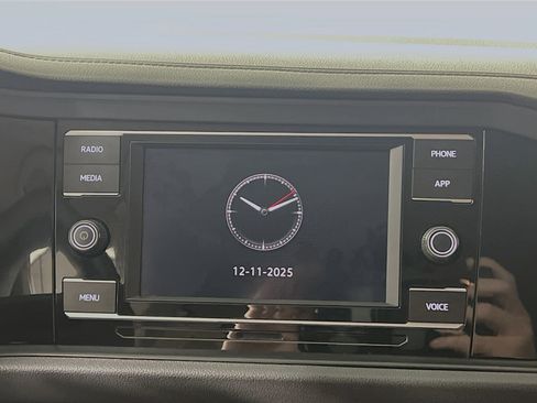 Used 2021 Volkswagen Jetta S image 27