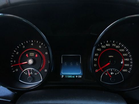 Used 2014 Chevrolet SS RWD image 32