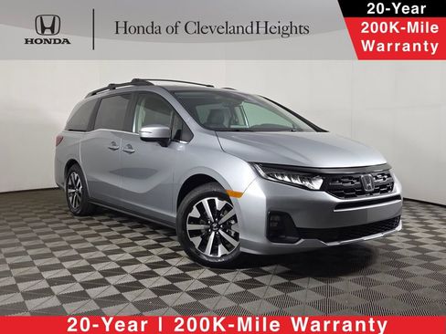 New 2026 Honda Odyssey Touring image 1