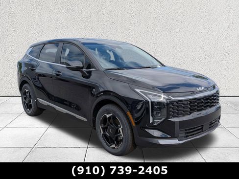 New 2026 Kia Sportage EX FWD image 1