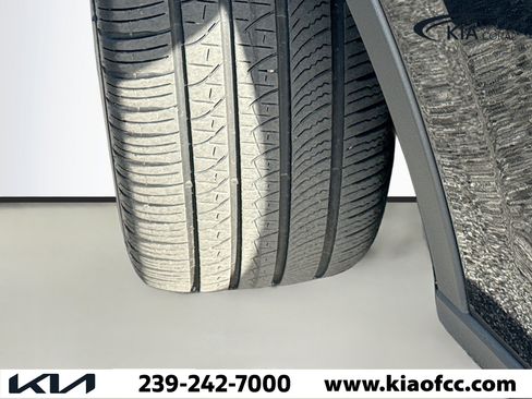 Used 2025 Lincoln Aviator Reserve image 44