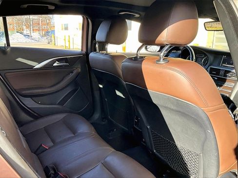 Certified 2017 INFINITI QX30 Premium w/ Navigation Package image 28