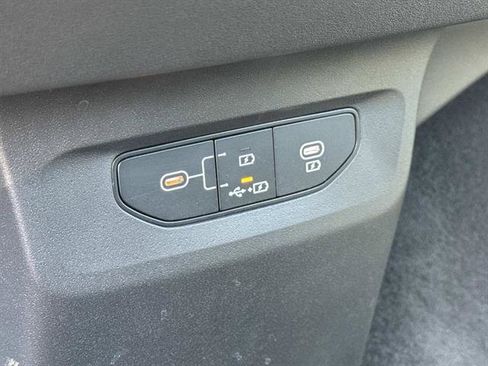 Used 2025 Kia EV6 Wind RWD image 26