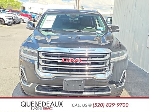 Used 2023 GMC Acadia SLE FWD image 2