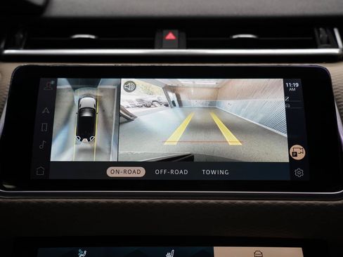 Used 2021 Land Rover Range Rover Velar R-Dynamic S AWD/4WD image 21