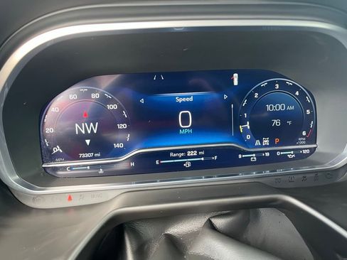 Used 2023 Chevrolet Tahoe LT w/ Luxury Package image 18