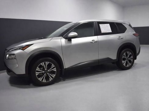 Certified 2023 Nissan Rogue SV AWD/4WD image 2