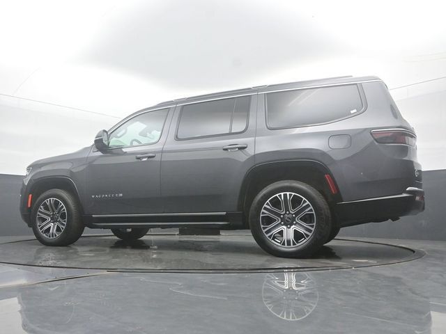 Used 2025 Jeep Wagoneer 4WD image 47