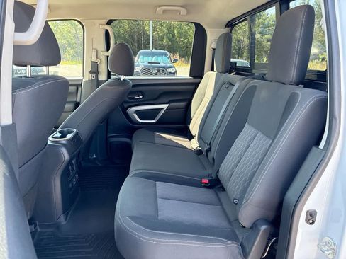 Used 2023 Nissan Titan SV w/ SV Convenience Package AWD/4WD image 23