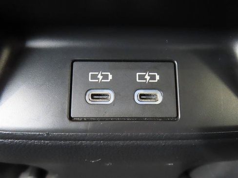 Used 2023 Toyota Corolla LE FWD image 30