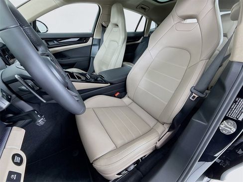 New 2026 Porsche Panamera image 5