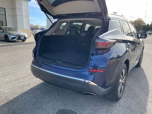 Used 2023 Nissan Murano SV image 30