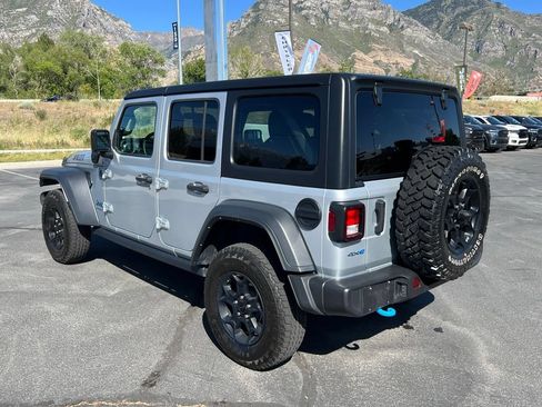 Used 2023 Jeep Wrangler Unlimited AWD/4WD image 12