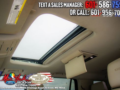 Used 2020 GMC Yukon Denali w/ Open Road Package RWD image 17