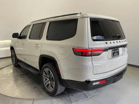 Used 2022 Jeep Wagoneer Series III w/ Convenience Group I image 9