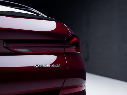 Used 2025 BMW X6 xDrive40i w/ Executive Package image 28