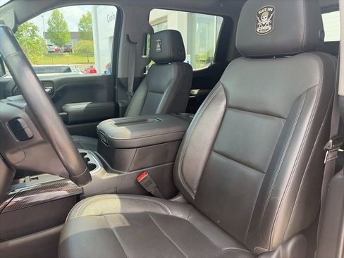 Used 2019 Chevrolet Silverado 1500 LTZ w/ LTZ Plus Package AWD/4WD image 28