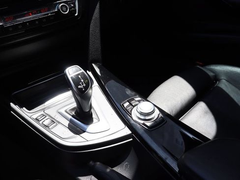Used 2013 BMW 335i Sedan RWD image 12