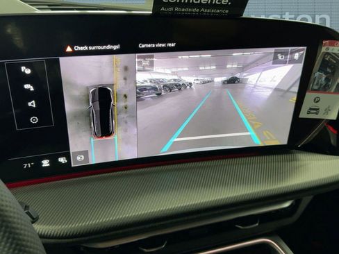 New 2025 Audi SQ5 Prestige image 24