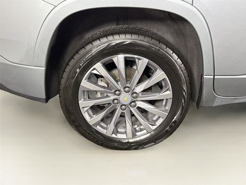 Used 2023 Chevrolet Traverse Premier w/ LPO, Floor Liner Package AWD/4WD image 34