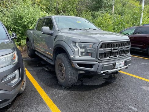 Used 2018 Ford F150 Raptor w/ Equipment Group 802A Luxury AWD/4WD image 1