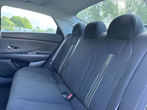 Used 2024 Hyundai Elantra SEL FWD image 22