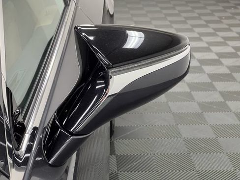 Certified 2023 Lexus ES 300h w/ Premium Package FWD image 22
