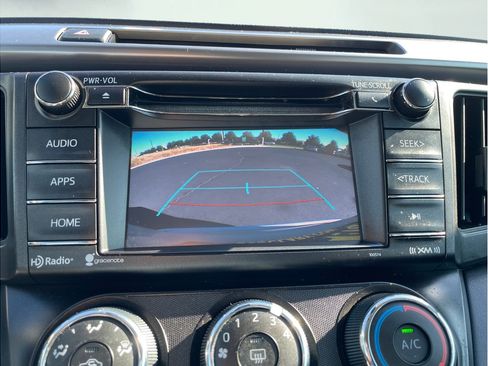 Used 2018 Toyota RAV4 LE w/ All Weather Liner Package AWD/4WD image 9